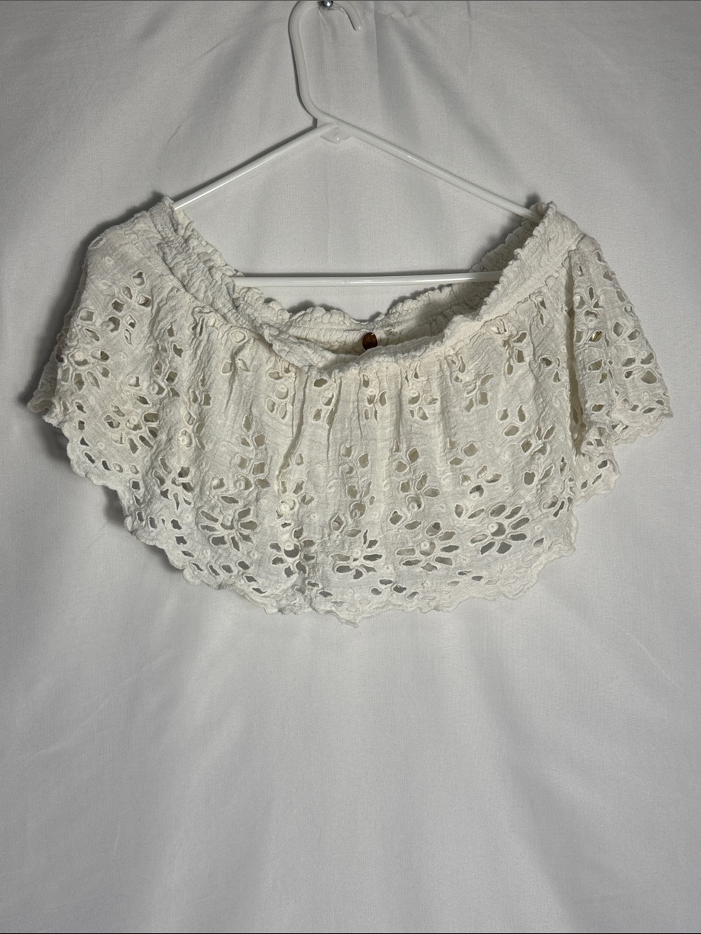 Free People One Perla Top White Eyelet Off-Shoulder Crop Top Size XS